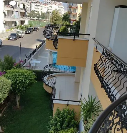 In Begonvil Sitesi Apartamento *